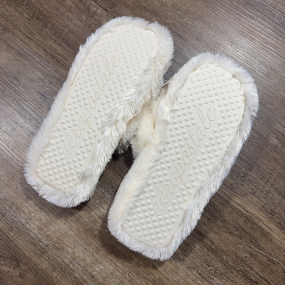 Aéropostale Flip Flop Women's Cream Faux Fur Soft Lightweight Indoor Slippers - Picture 5 of 6